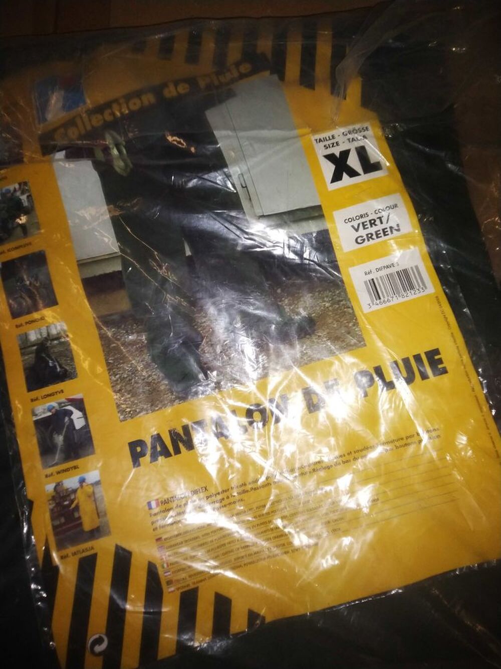 pantalon de pluie Vêtements