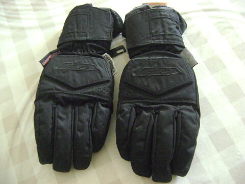 paire de gants, H. Duvillard taille 6/7 40 Saint-Andr� (66)
