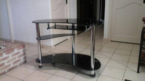 bureau ordinateur avec tablette amovible en verre tremp,  mont sur 5 pieds chroms avec roulettes , aucun dommage 50 Soissons (02)