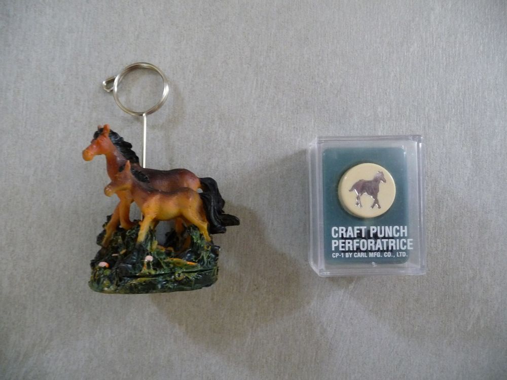 Articles divers sur le th&egrave;me des chevaux - Neufs Jeux / jouets