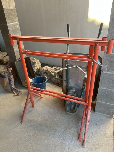 Lot mat�riel ma�on  450 Preignan (32)