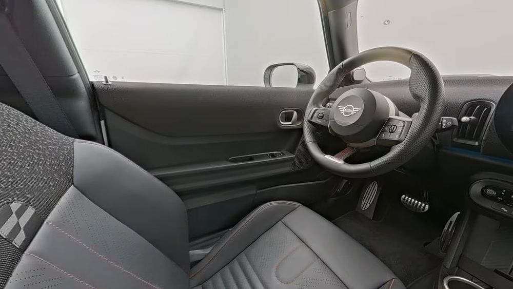 Cooper 231 ch DKG7 JCW JCW Finition 2025 occasion 38440 Saint-Jean-de-Bournay