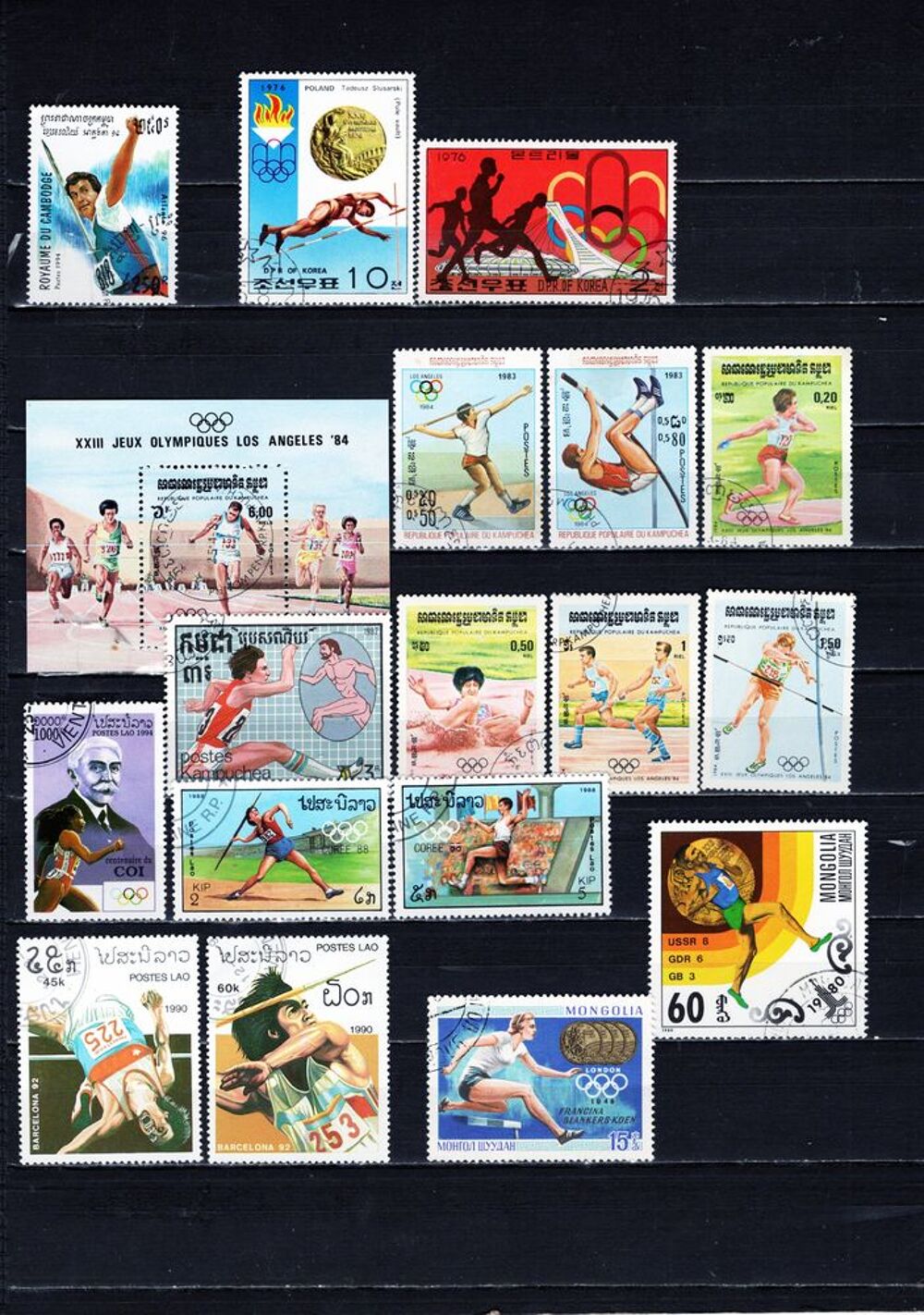 lot de 114 timbres du MONDE sur l'ATHLETISME 