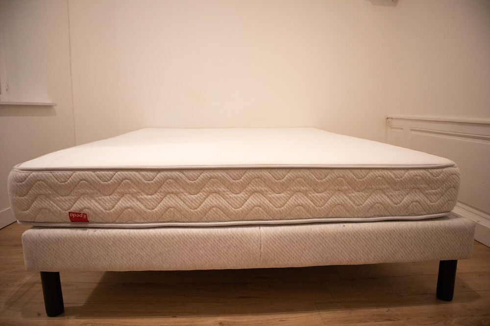 Lit 160x200, EPEDA Queen size 
Meubles