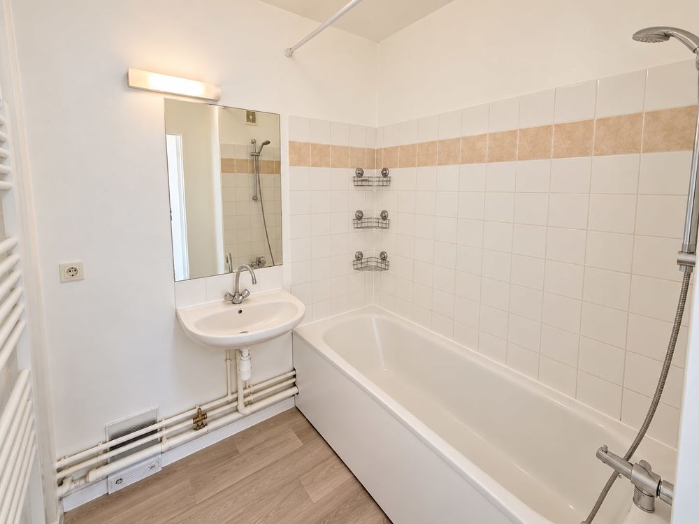 Vente Appartement Appartement 2 pièces + stationnement Dugny