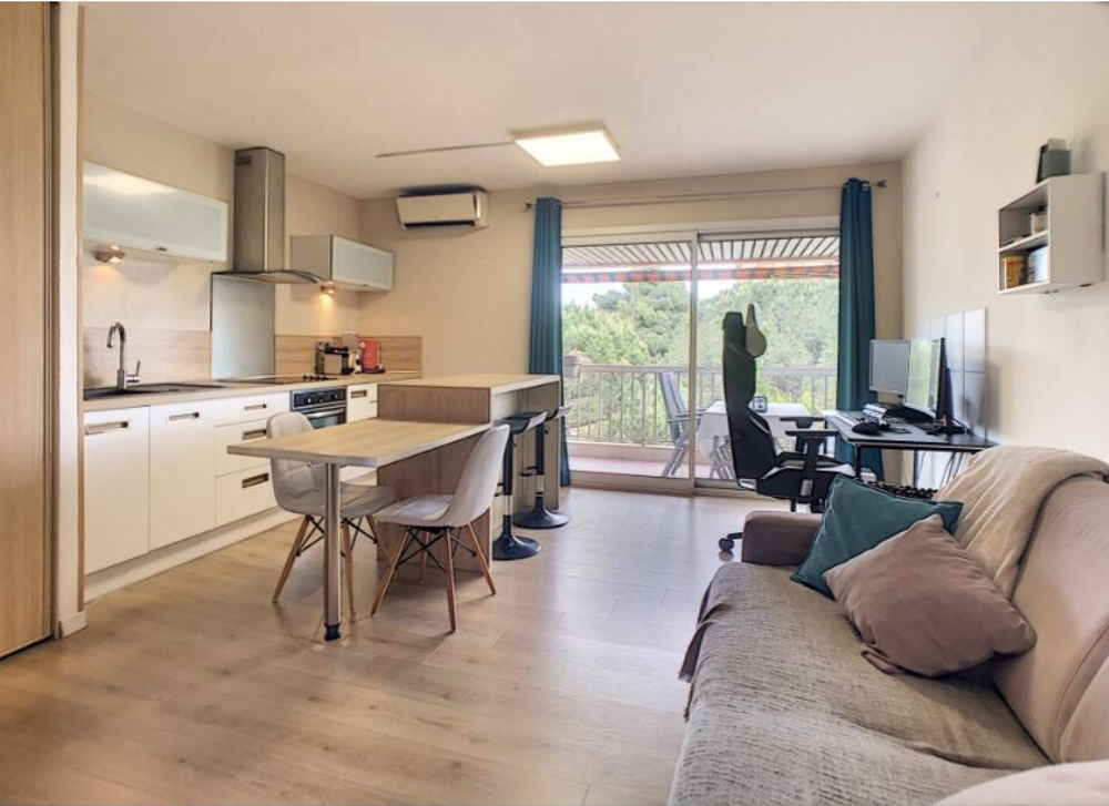 Location Appartement APPARTEMENT ETUDIANT CANNES Cannes