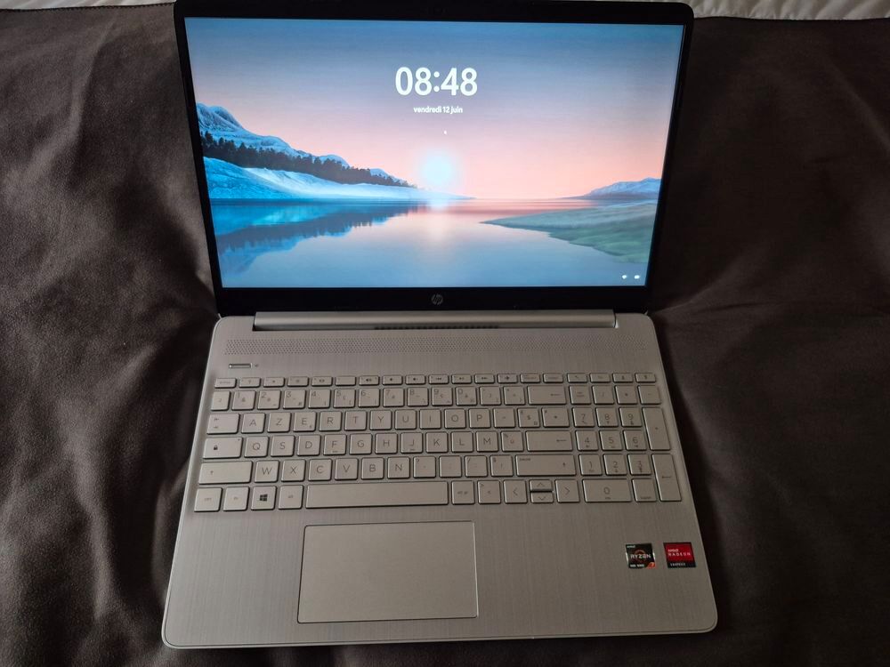 PC portable HP 15s-eq1099nf, PC portable 15? tr&egrave;s bon &eacute;tat Matériel informatique