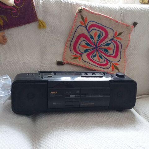 Radio Cassette Aiwa Multifonctions avec CD et Radio FM   40 Peypin (13)