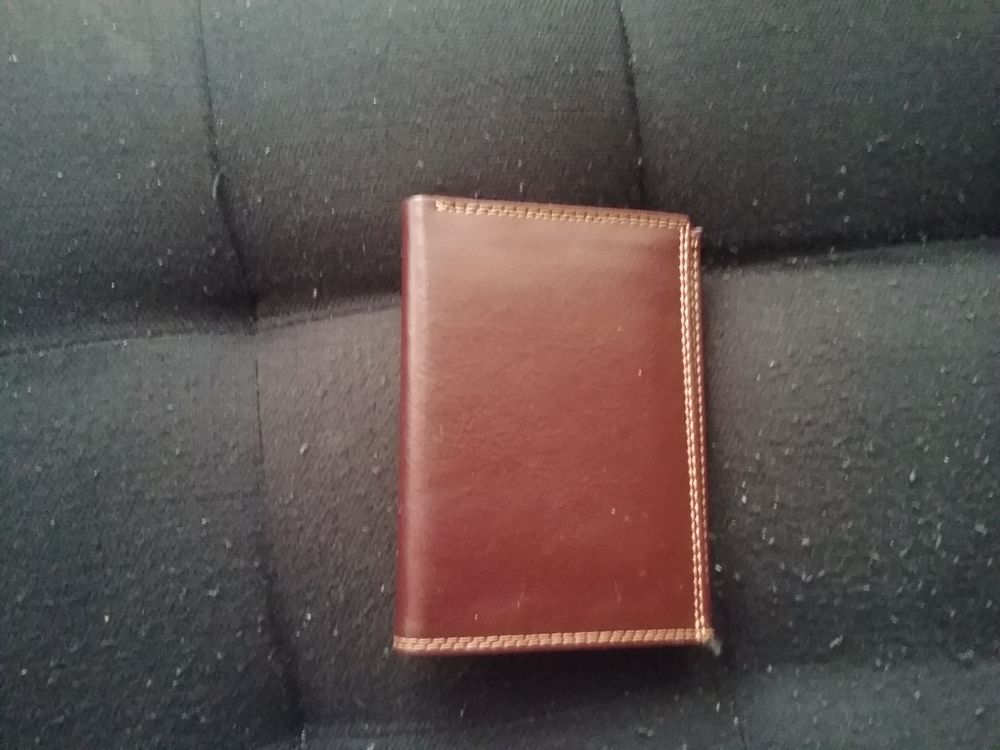 Porte-feuille et monnaies Maroquinerie