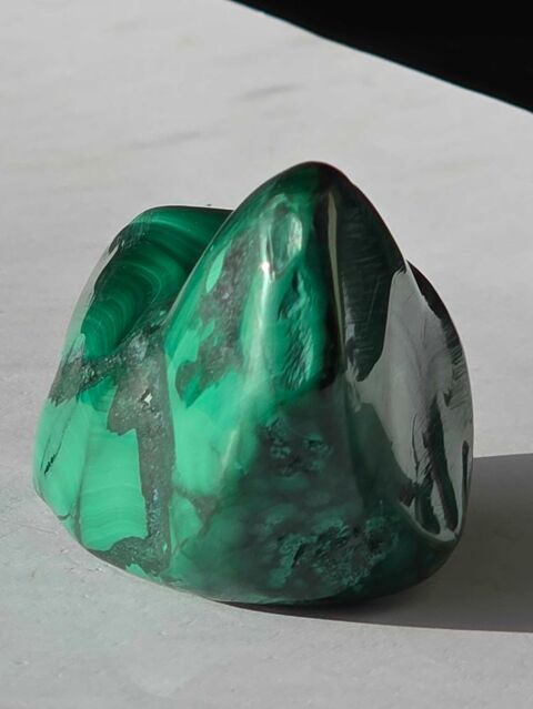 Pierre de Malachite Naturelle-Bloc de Malachite Intense de Collection Bagneux (92)
