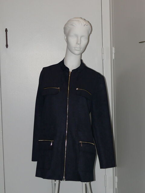 Veste  Riu  25 Saintes (17)