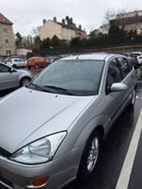 Focus 1.8 TDDi - 90 Ghia 2000 occasion 25000 Besançon