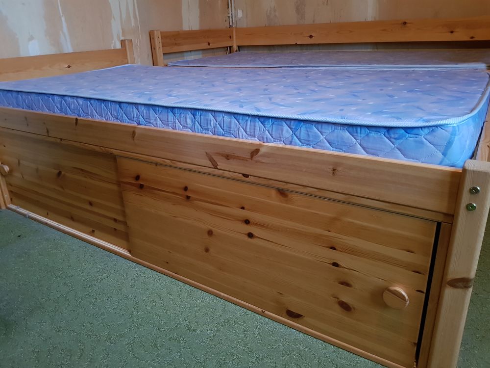 LIT PIN MASSIF Meubles