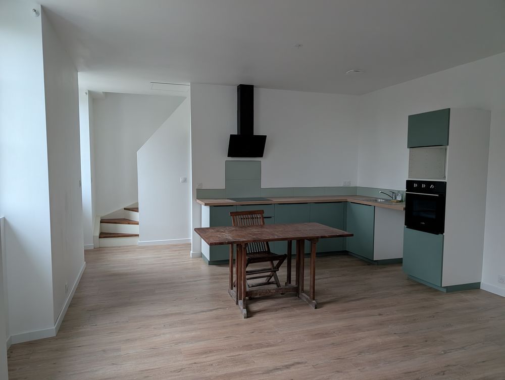 Location Duplex/Triplex Appartement T2 duplex 70M2 centre Ruffec 16700 Ruffec