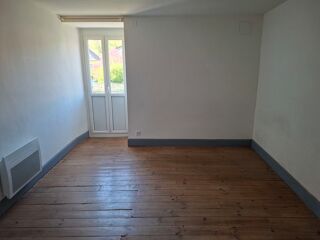  Maison � louer 5 pi�ces 75 m� Engomer