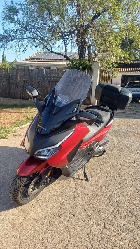 Scooter HONDA 2024 occasion Gonfaron 83590