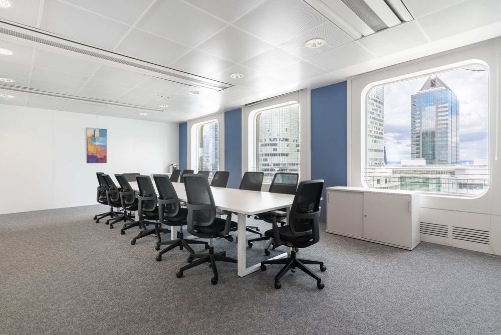   Coworking à louer – Regus LA DÉFENSE, Tour Ariane à Puteaux Puteaux