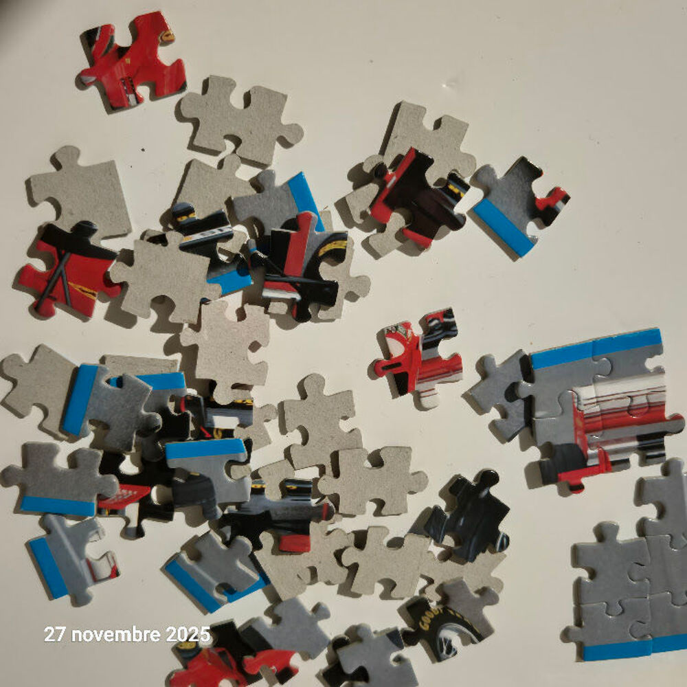 Mini puzzle, 54 pi&egrave;ces, formule 1 ferrari 
Jeux / jouets