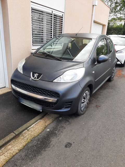 Peugeot 107 1.4 HDi 54ch BLUE LION Trendy