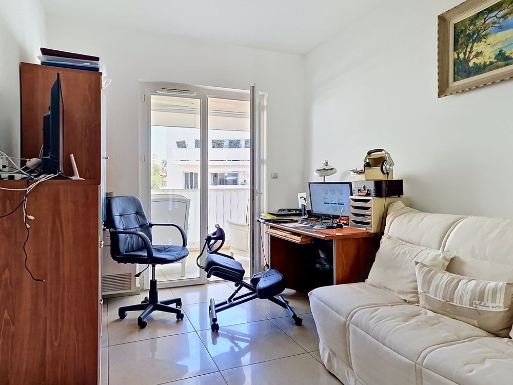 Vente Appartement CANNES- CENTRE - Beau T3 de 80 m2 avec belle terrasse Cannes