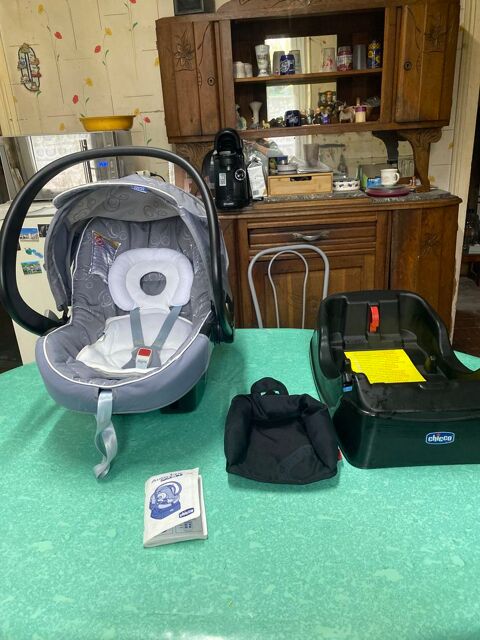 poussette bb 3 en 1 150 Vierzon (18)