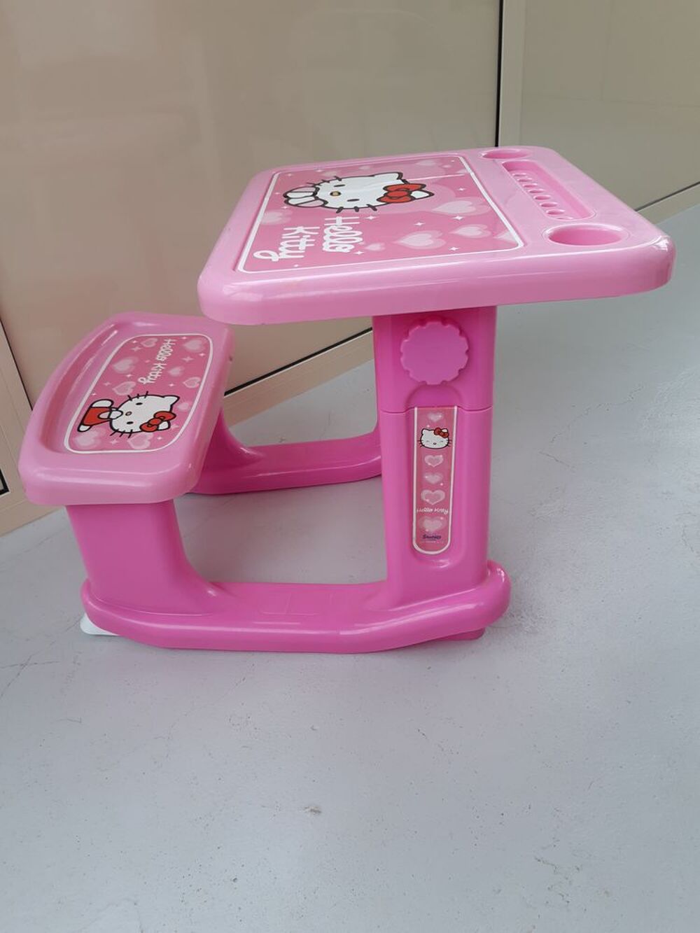 Bureau Enfant "HELLO KITTY" Rose. Mobilier enfants