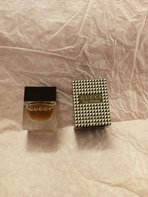   miniature de parfum de collection Gucci 