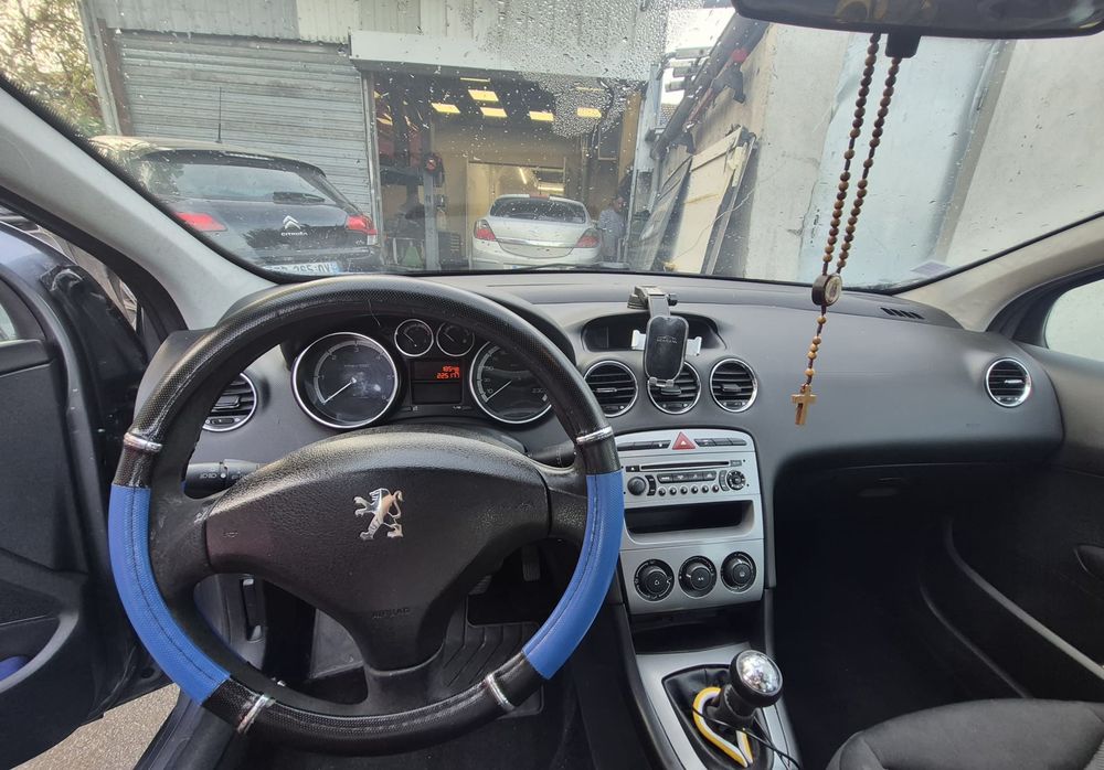 308 1.6 HDi 90ch BLUE LION Business 2010 occasion 93380 Pierrefitte-sur-Seine