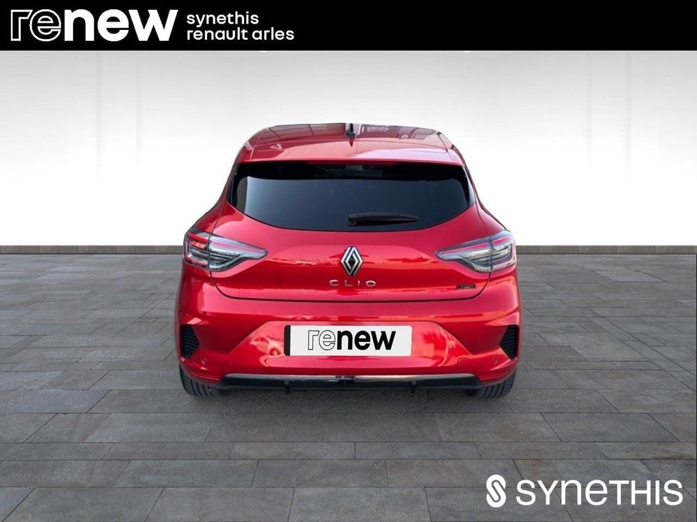 Clio V Clio E-Tech full hybrid 145 ch GSR2 Techno 2025 occasion 13200 Arles