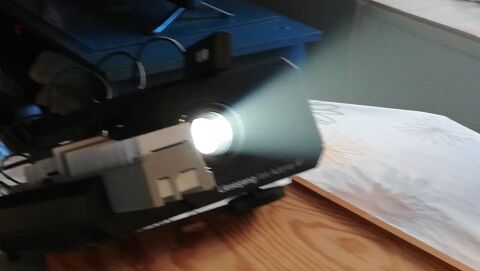 Projecteur diapositives complet avec paniers trs bon tat - 130 Valentigney (25)