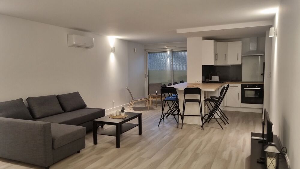 Location Appartement Bel appartement F4 meublé au centre de FRONTIGNAN Frontignan