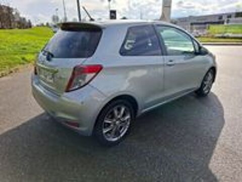 Yaris 90 D-4D Style 2011 occasion 69320 Feyzin