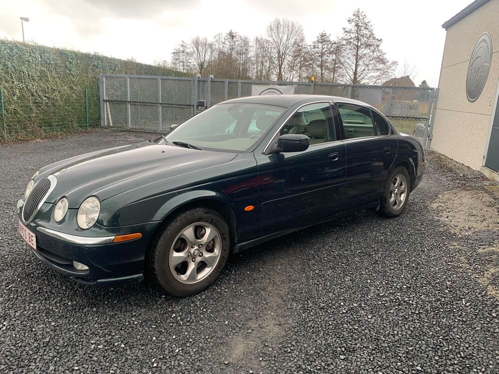 S-Type 3.0i V6 A 2000 occasion 59310 Auchy-lez-Orchies