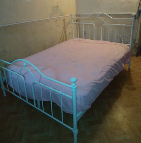 Lit mtallique en 140 140 Azat-le-Ris (87)