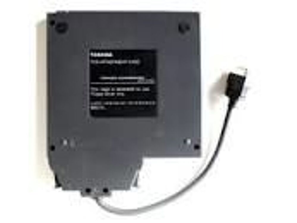 TOSHIBA FDD ATTACHMENT CASE EXTERNAL 3.5" FLOPPY DISK DRIVE Matériel informatique