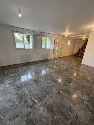  Maison � louer 4 pi�ces 70 m� Jou�-l�s-tours