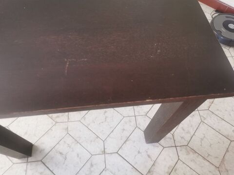 Table 170 + 2 rallonges de 45. 50 Agde (34)