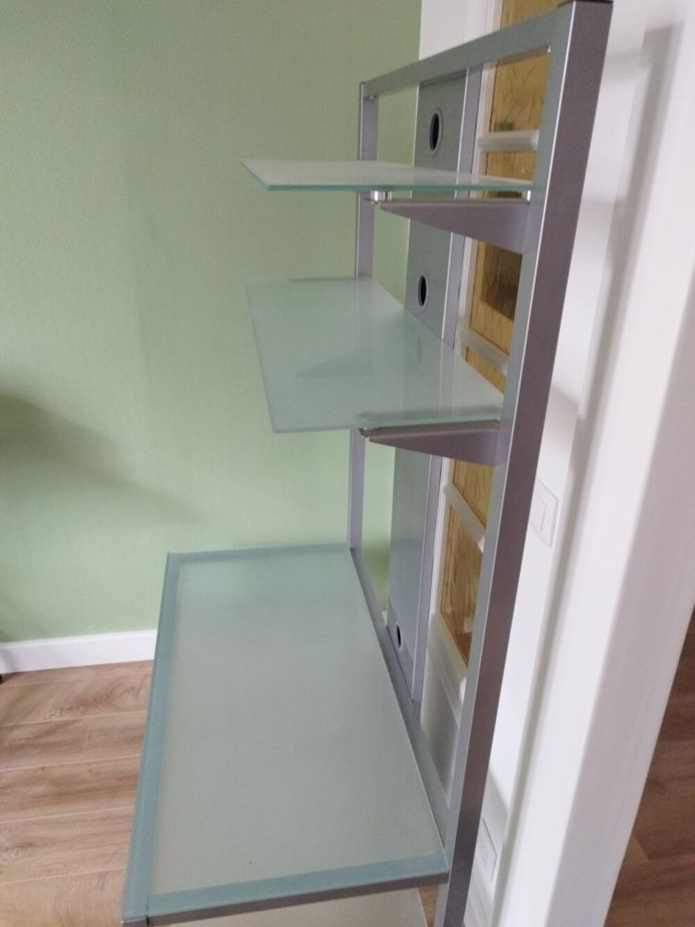 Support &eacute;tag&egrave;res verre Meubles