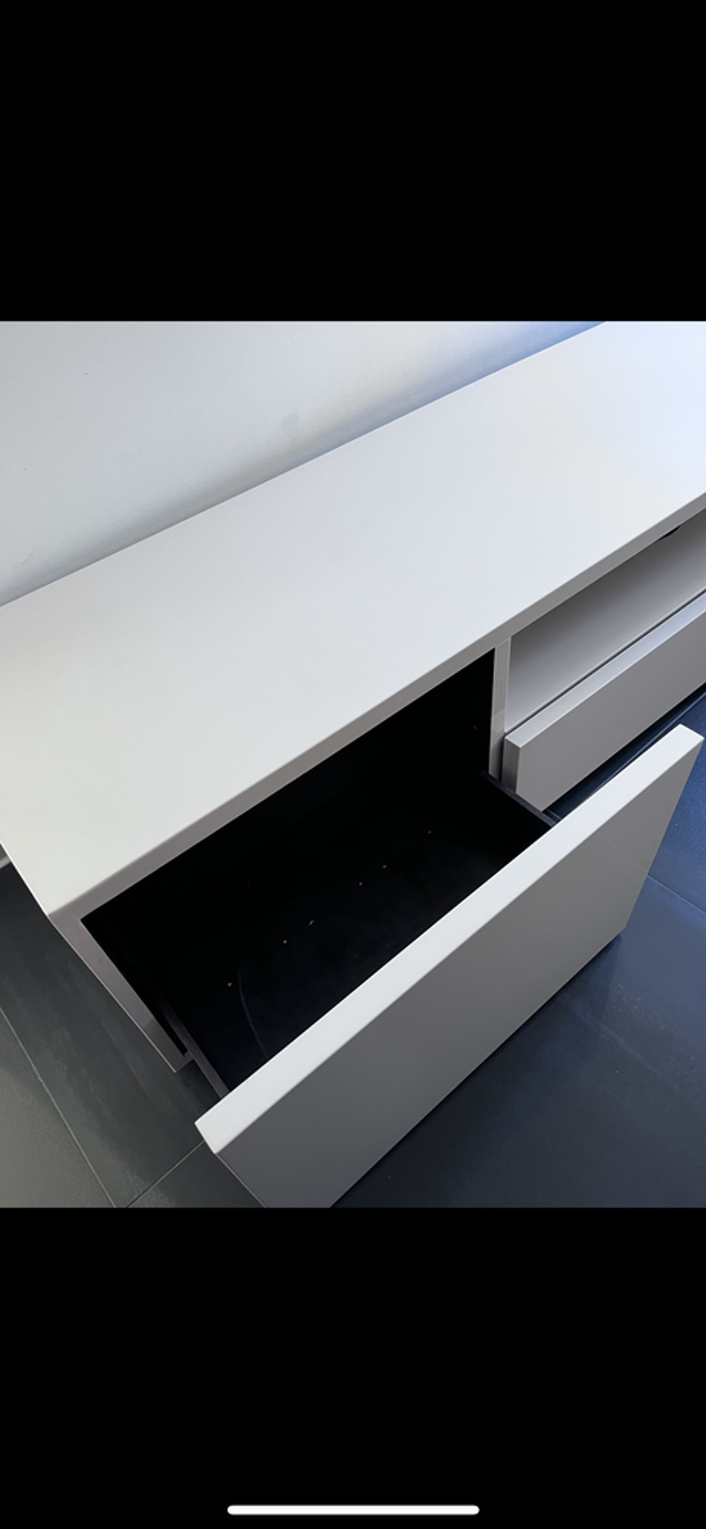Meuble t&eacute;l&eacute; Ligne Roset Meubles