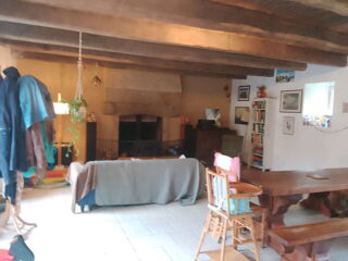  Maison  vendre 3/4 pices 327 m