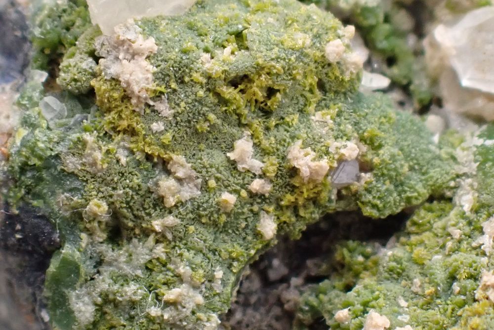 C&eacute;rusite &amp; Pyromorphite &amp; Quartz &amp; Gal&egrave;ne (fluorescence sou 