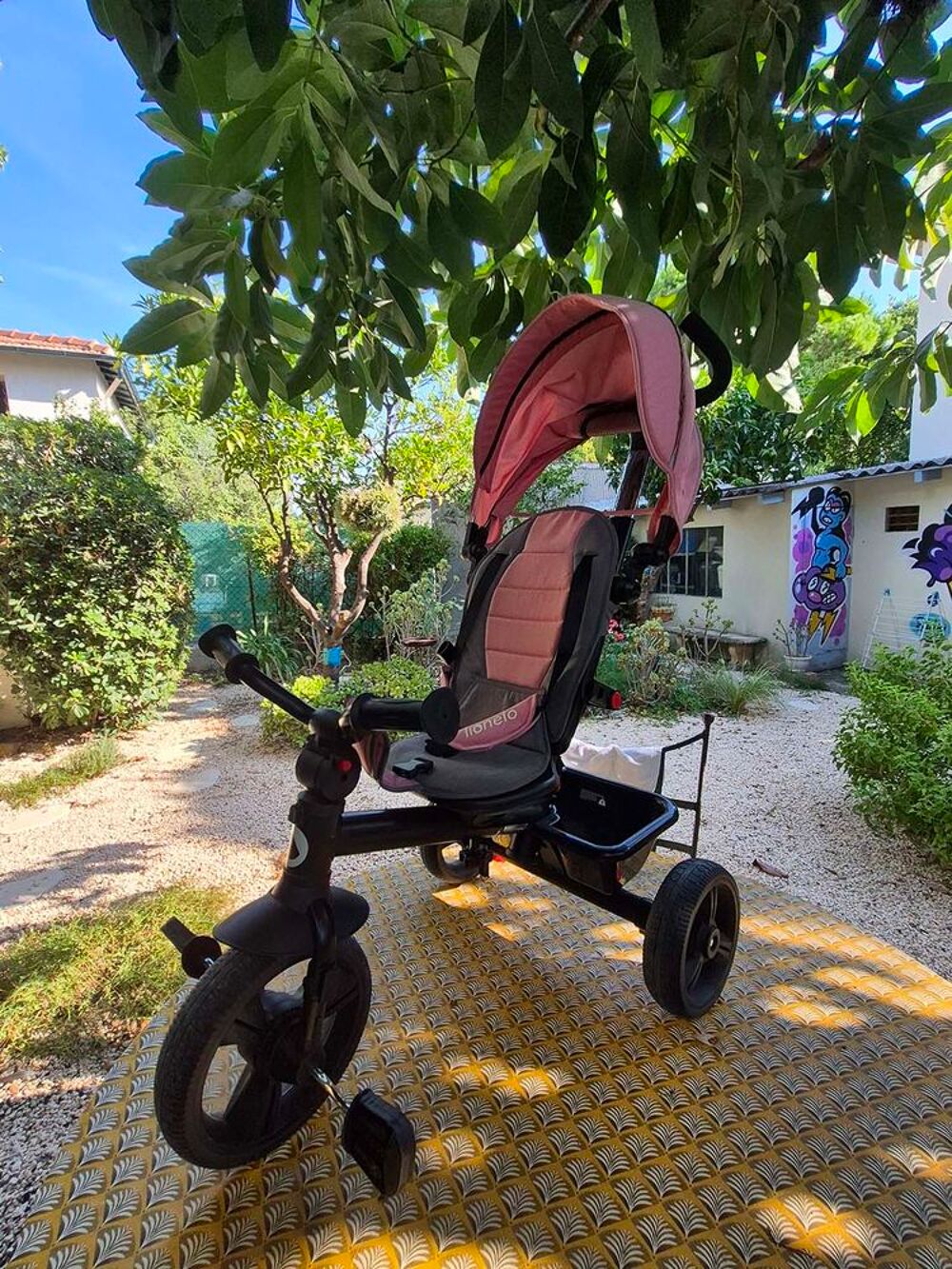 Tricycle Lionelo Puériculture