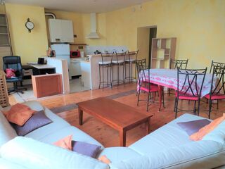  Appartement à louer 3 pièces 80 m²