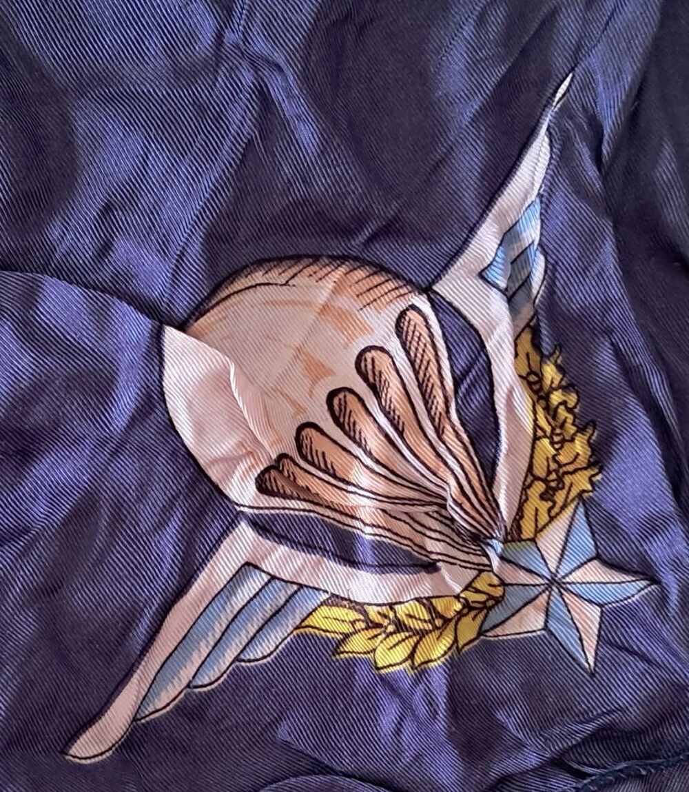 foulard en soie souvenir ETAP &eacute;cole des troupes a&eacute;roport&eacute;es 