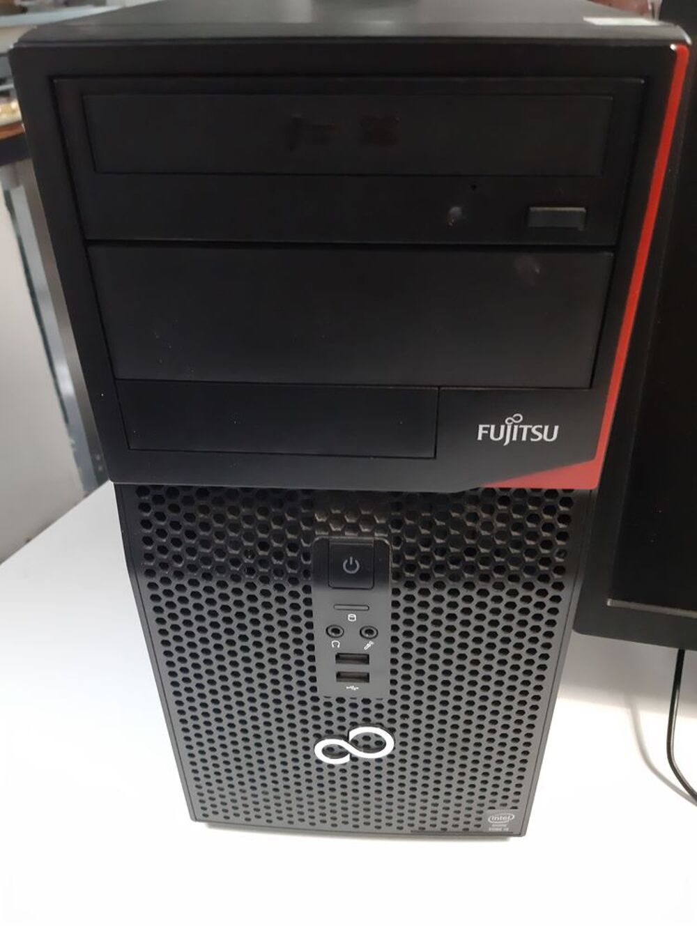 TOUR PC FUJITSU ESPRIMO P420 E85+ (Windows 10) + OFFICE 2019 Matriel informatique