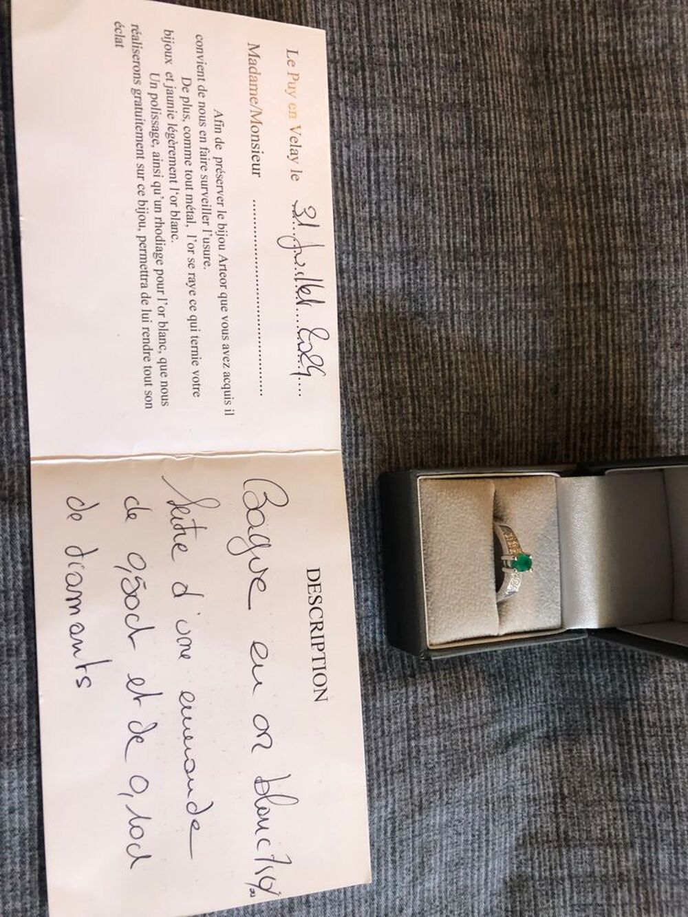 bague or blanc s&eacute;rie d une jolie emeuraude diamant Bijoux et montres