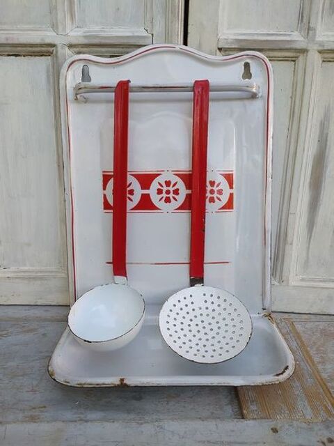 Ancien Porte Louche �maill� Rouge Blanc Ustensiles Cuisine 70 Loches (37)