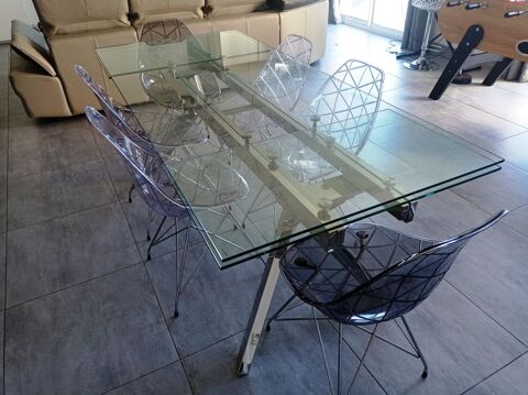 Table verre extensible 200/300x100 + 7 Chaises transparentes 680 Gallargues-le-Montueux (30)