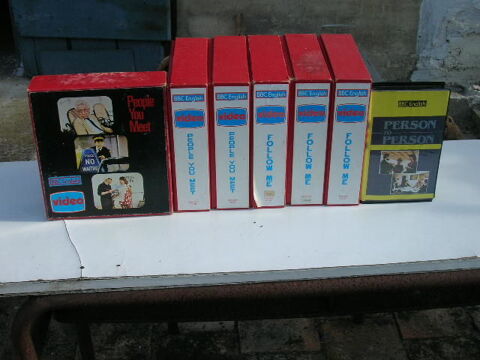 Enseignement par K7 video B B C Englich . 0 33830 Belin-bliet