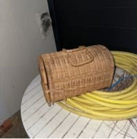 PANIER à  CHAT 12 Six-Fours-les-Plages (83)